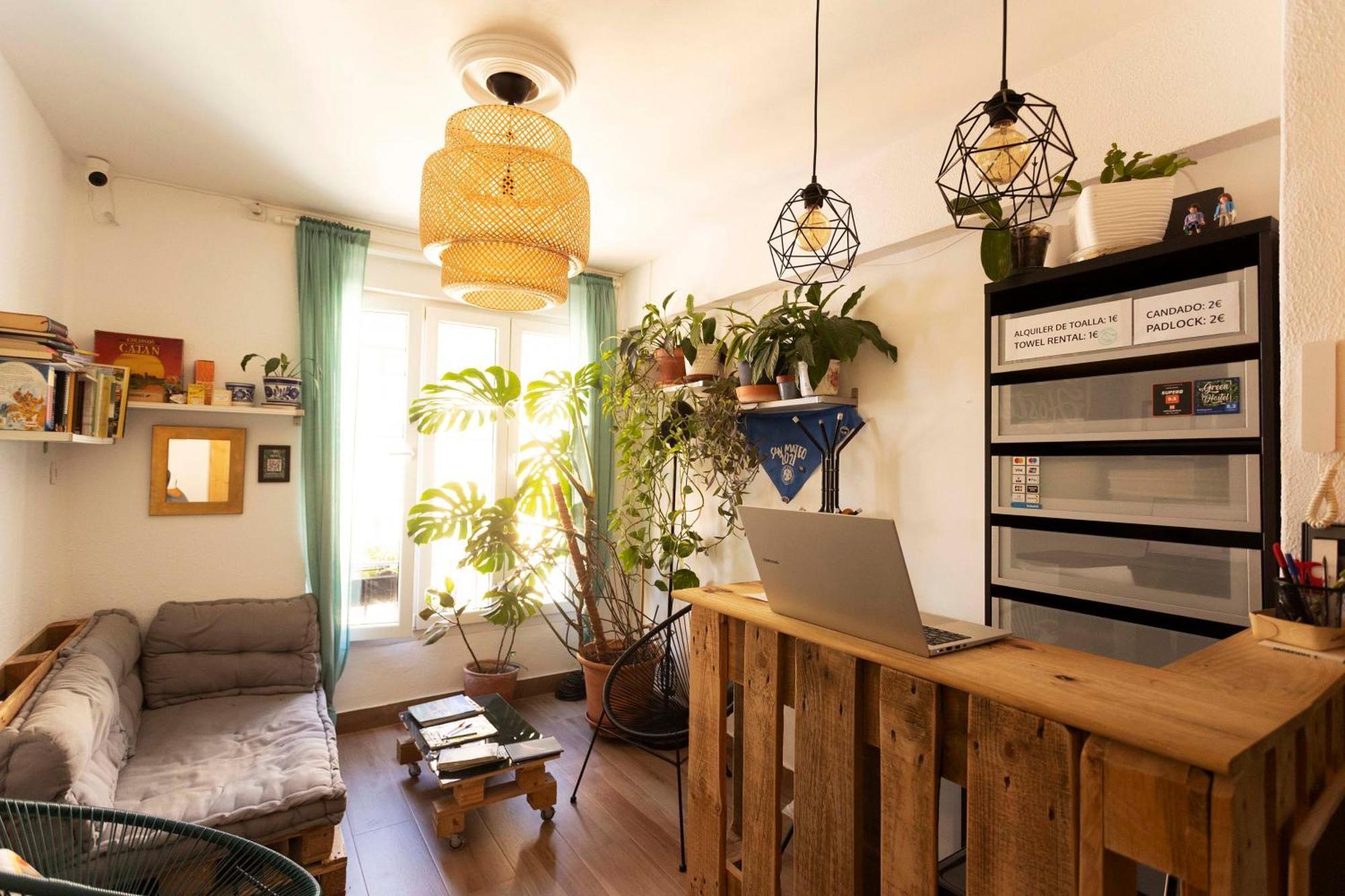 Green Hostel Οβιέδο Εξωτερικό φωτογραφία